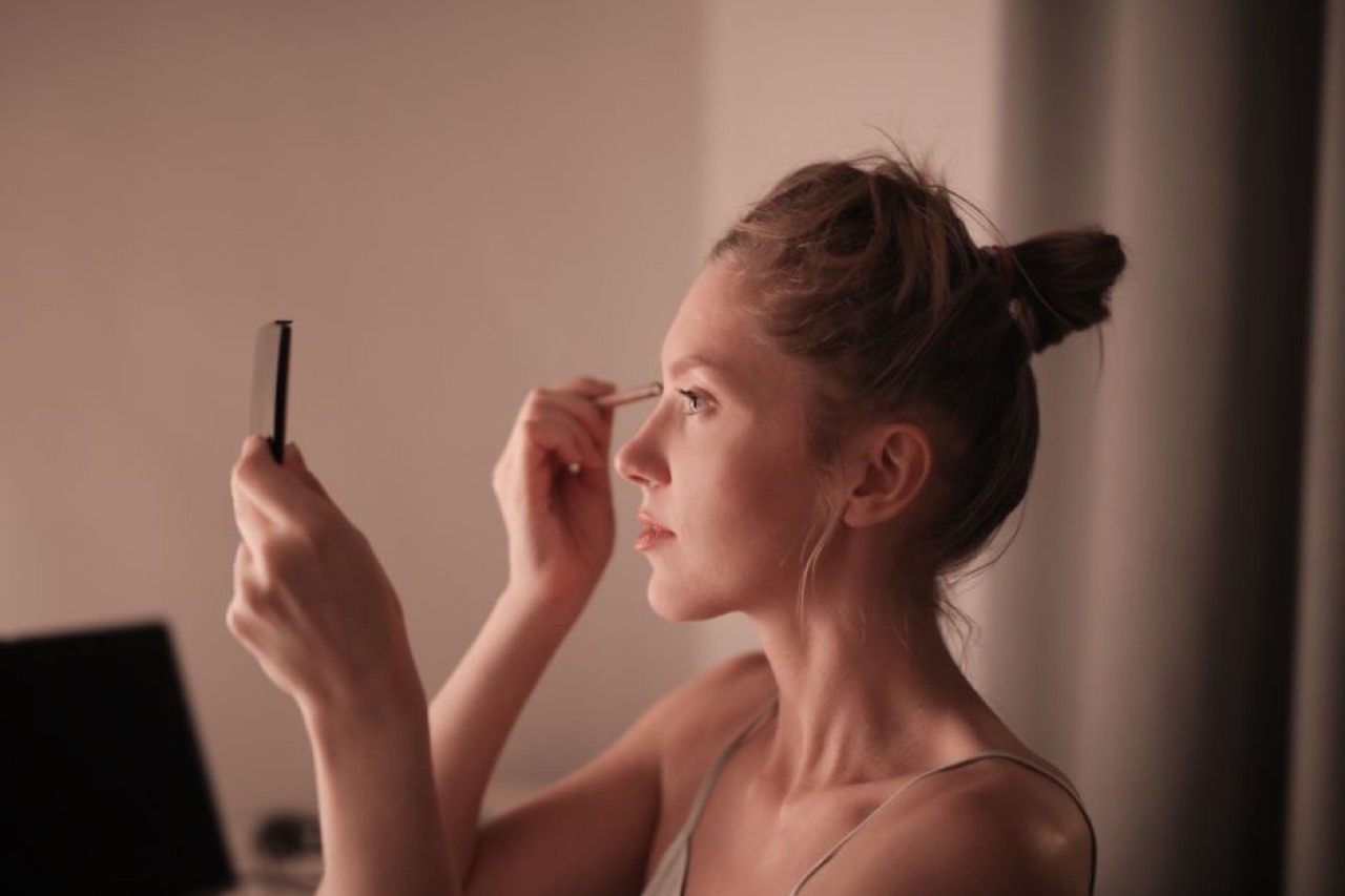 Dạy Make Up Cá Nhân cho da khô – minh họa